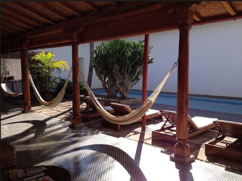 Los Patios Hotel Granada Zewnętrze zdjęcie